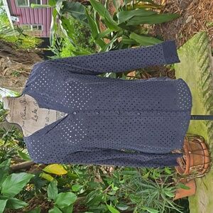 Ecru NWT dark navy XS button front long sleeve blouse.